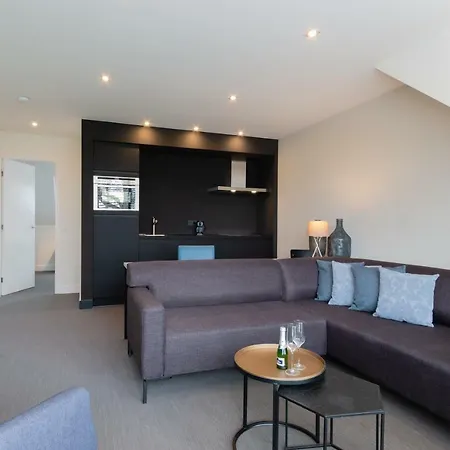 Apartment Intermezzo